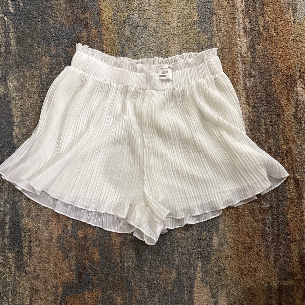 Pleated lined dress shorts